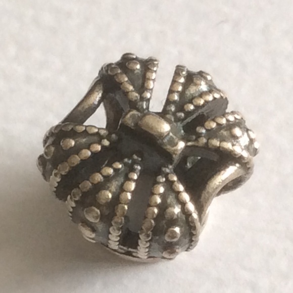 Pandora crown charm - Picture 2 of 6